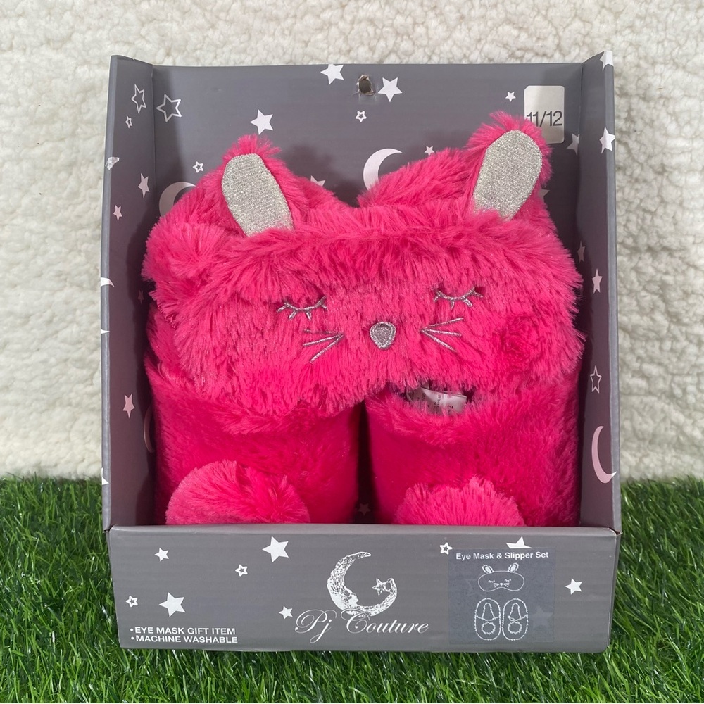 PJ Couture Girls Size 11/12 Pink Fuchsia Faux Fur Cat Eye Mask and Slipper Set